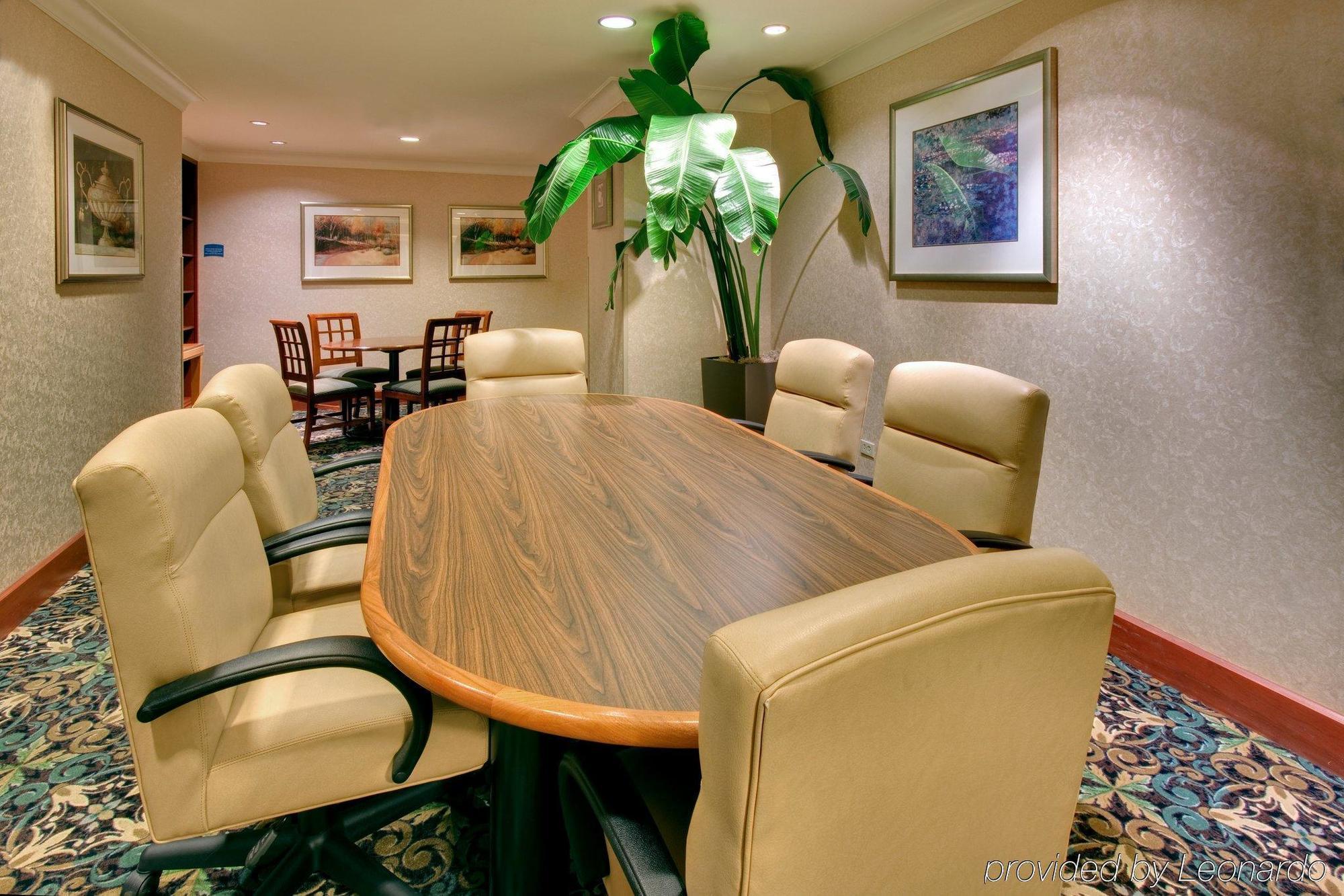 Staybridge Suites Chicago-Oakbrook Terrace By Ihg Facilities photo
