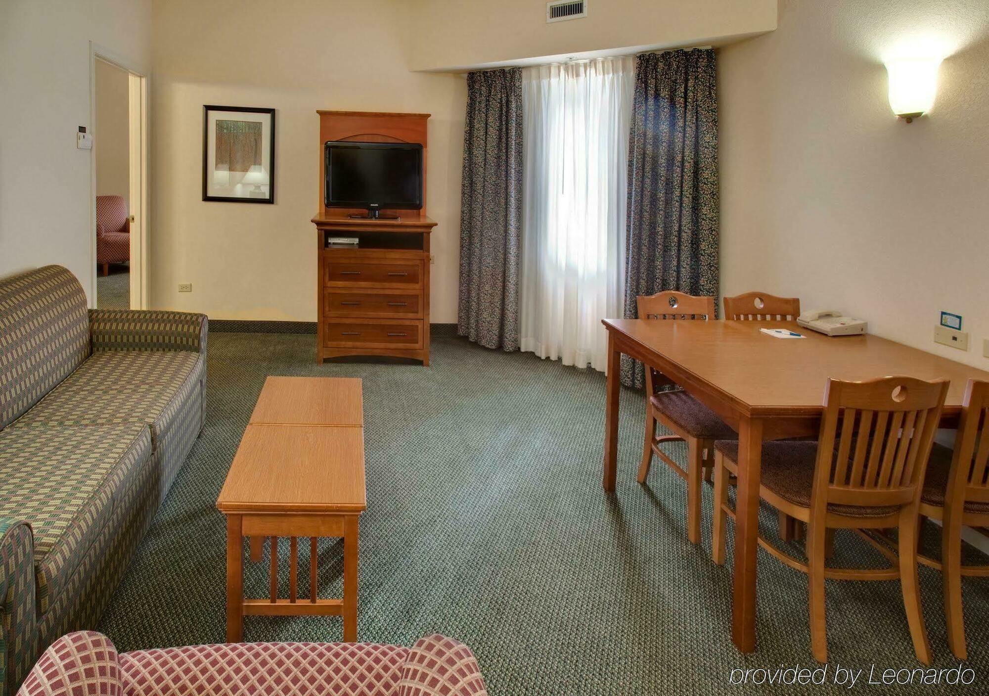 Staybridge Suites Chicago-Oakbrook Terrace By Ihg Room photo
